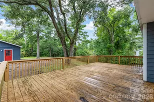 929 E Leonard St, Southport, NC 28461 - Photo 45