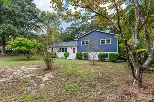 929 E Leonard St, Southport, NC 28461 - Photo 3