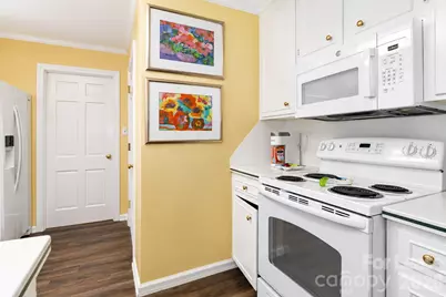 585 Greenway Road, Statesville, NC 28677 - Photo 7