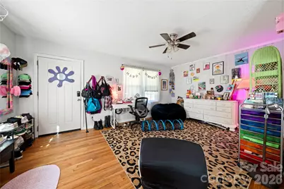 509 E Church Street, Dallas, NC 28034 - Photo 21