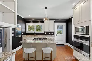 17 Darcy Ln, Asheville, NC 28804 - Photo 13