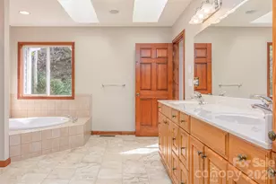 299 Carriage Summitt Way, Hendersonville, NC 28791 - Photo 19
