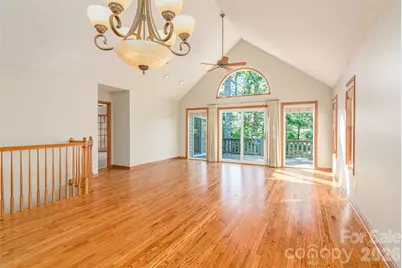 299 Carriage Summitt Way, Hendersonville, NC 28791 - Photo 5