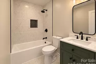 2808 28th St NE, Hickory, NC 28601 - Photo 11