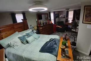 115 S Davis St, Dallas, NC 28034 - Photo 17