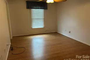 118-1 Lattimore St, Shelby, NC 28150 - Photo 5