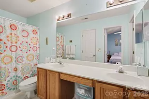 12732 Hennigan Pl Ln, Charlotte, NC 28214 - Photo 23