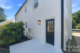 1307 S Kings Dr, Charlotte, NC 28207 - Photo 31