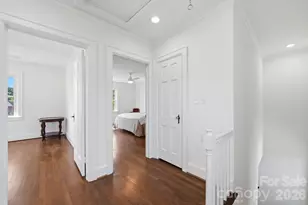 1307 S Kings Dr, Charlotte, NC 28207 - Photo 19