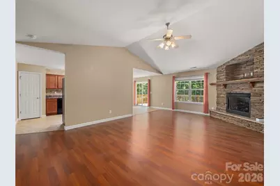 202 Hondah Road, Brevard, NC 28712 - Photo 3