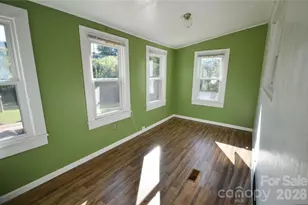 813 Powell Ave SW, Valdese, NC 28690 - Photo 9