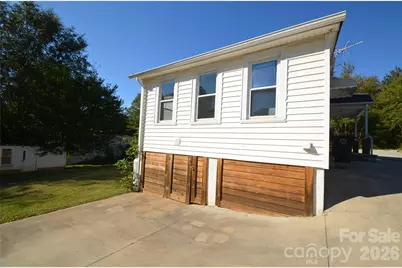 813 Powell Avenue SW, Valdese, NC 28690 - Photo 13
