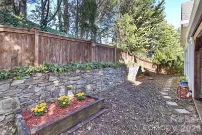 105 Willow Oak Drive, Asheville, NC 28805 - Photo 23