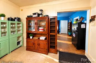 816 Grace St, Kings Mountain, NC 28086 - Photo 5