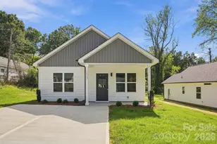 1027 Houston St, Gastonia, NC 28052 - Photo 1