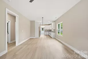 1027 Houston St, Gastonia, NC 28052 - Photo 3