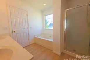 5708 Falls Ridge Ln, Charlotte, NC 28269 - Photo 29