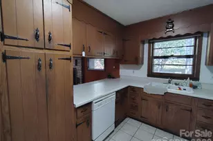 69 Alexander Rd, Weaverville, NC 28787 - Photo 15