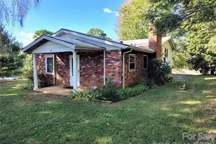 69 Alexander Rd, Weaverville, NC 28787 - Photo 5