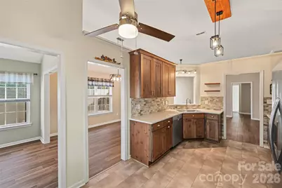 8216 Poplar Grove Circle, Waxhaw, NC 28173 - Photo 15