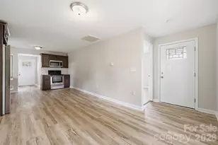 413 Pleasant Ave, Kannapolis, NC 28081 - Photo 5