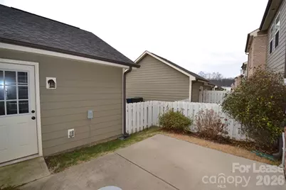 19904 Lamp Lighters Way, Cornelius, NC 28031 - Photo 17