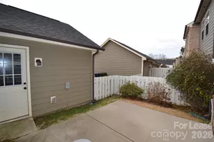 19904 Lamp Lighters Way, Cornelius, NC 28031 - Photo 17