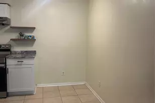 9627 Vinca Cir, Charlotte, NC 28213 - Photo 3