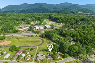 363 Killian St, Waynesville, NC 28786 - Photo 43