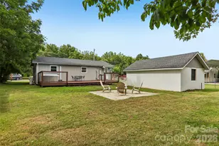 363 Killian St, Waynesville, NC 28786 - Photo 31