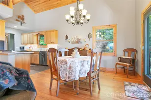 373 Lynn Crest Dr, Brevard, NC 28712 - Photo 17