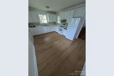 65 Bickford Avenue #Unit A, Tryon, NC 28782 - Photo 3