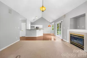 9521 Foggy Meadow Rd, Charlotte, NC 28269 - Photo 11