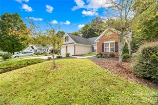 9521 Foggy Meadow Rd, Charlotte, NC 28269 - Photo 3