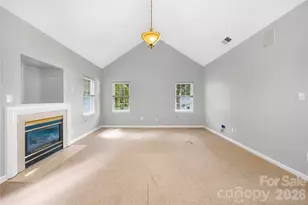 9521 Foggy Meadow Rd, Charlotte, NC 28269 - Photo 7