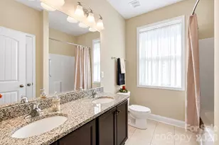9106 Longvale Ln, Charlotte, NC 28214 - Photo 29