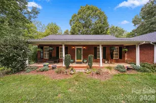 112 Jennings Ln, Taylorsville, NC 28681 - Photo 3