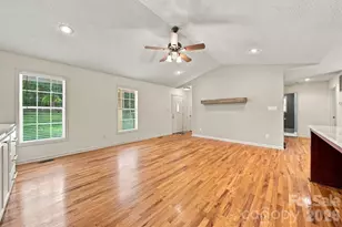 112 Jennings Ln, Taylorsville, NC 28681 - Photo 13