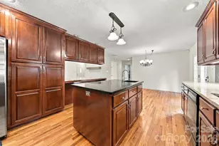 112 Jennings Ln, Taylorsville, NC 28681 - Photo 7