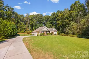 2429 Emma Grace Ln, Rock Hill, SC 29732 - Photo 3