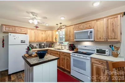 115 Rolling Hills Drive, Franklin, NC 28734 - Photo 11