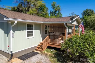 115 Rolling Hills Dr, Franklin, NC 28734 - Photo 3
