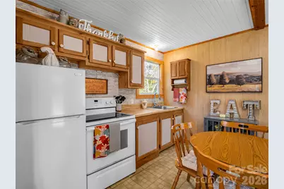 468 Willow Springs Cove, Hendersonville, NC 28739 - Photo 19