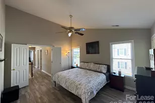 4715 Morning Dew Ct, Charlotte, NC 28269 - Photo 19