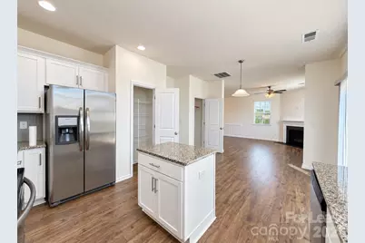 1130 Rock Haven Drive, Charlotte, NC 28216 - Photo 7
