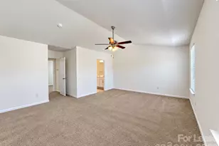 1130 Rock Haven Dr, Charlotte, NC 28216 - Photo 19