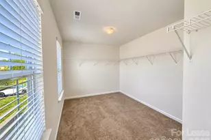 1130 Rock Haven Dr, Charlotte, NC 28216 - Photo 11
