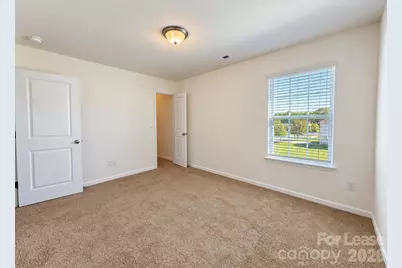1130 Rock Haven Drive, Charlotte, NC 28216 - Photo 13