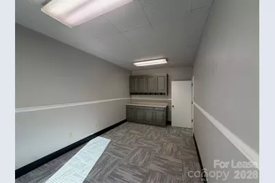 301 Front Street, Statesville, NC 28677 - Photo 17