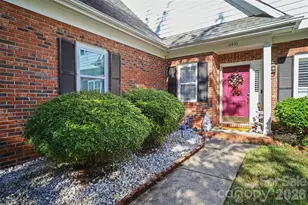 11410 Hunters Landing Dr, Charlotte, NC 28273 - Photo 3